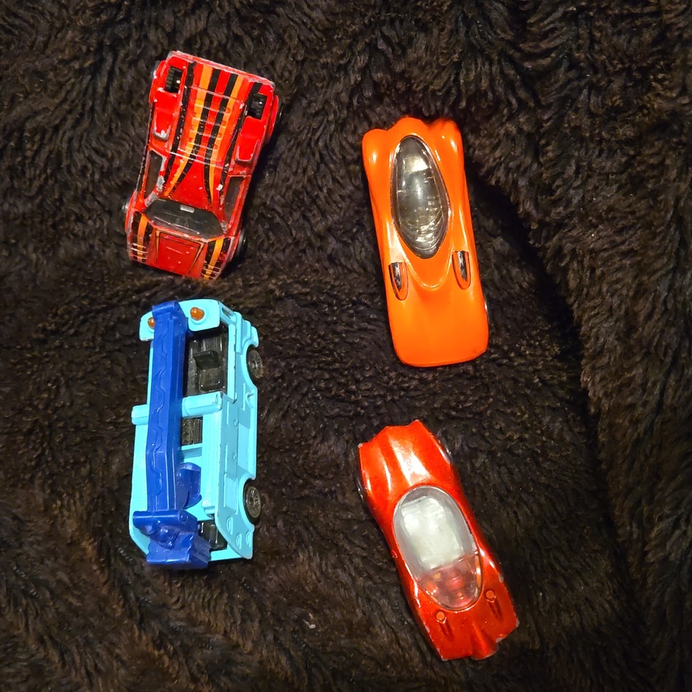 VINTAGE 1967 Hot Wheels Redline Silhouette & 1969 Redline Mercedes Benz Copper